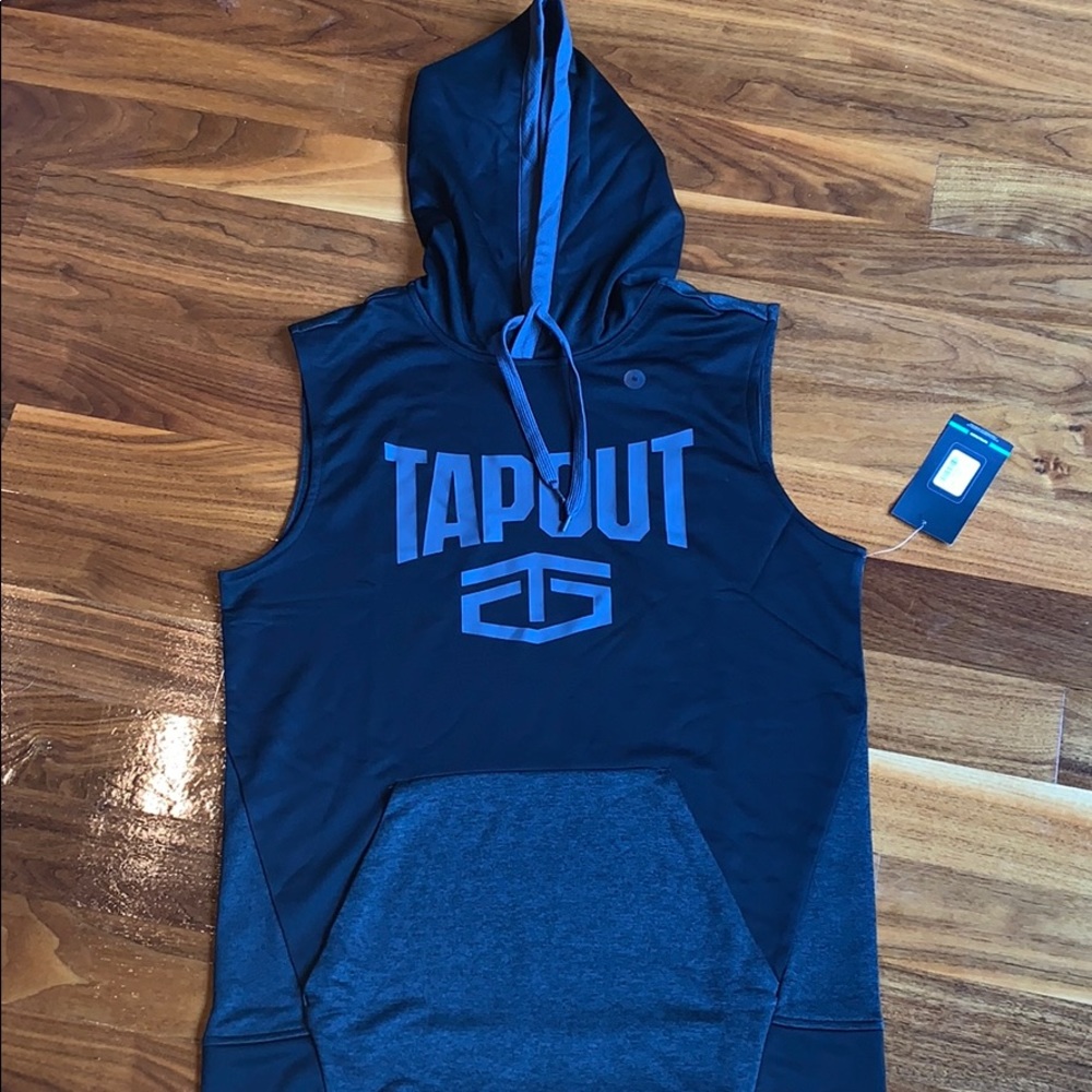 NWT TAPOUT tank Hoodie
